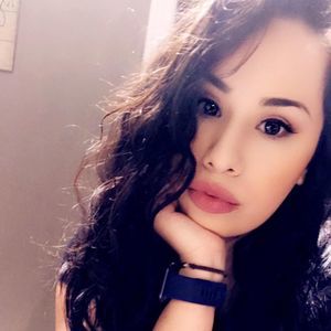 Meet your Posher, Cíntía